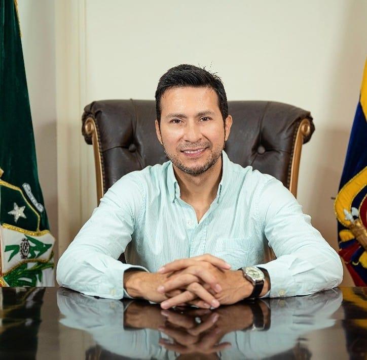 Dr. Cristian Suárez Peñafiel